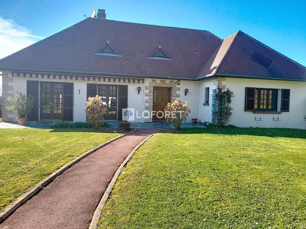 Achat maison près de SAINT GOBAIN - 6 pièce(s) - 210 m² - 367 500 €
