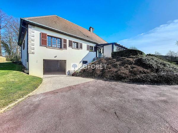 Achat maison près de SAINT GOBAIN - 6 pièce(s) - 210 m² - 367 500 €