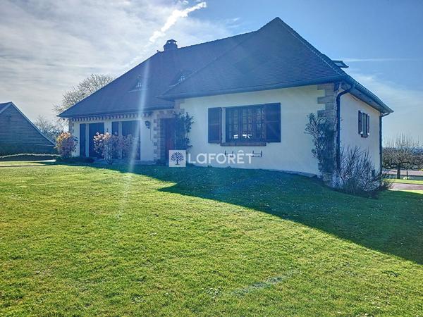 Achat maison près de SAINT GOBAIN - 6 pièce(s) - 210 m² - 367 500 €