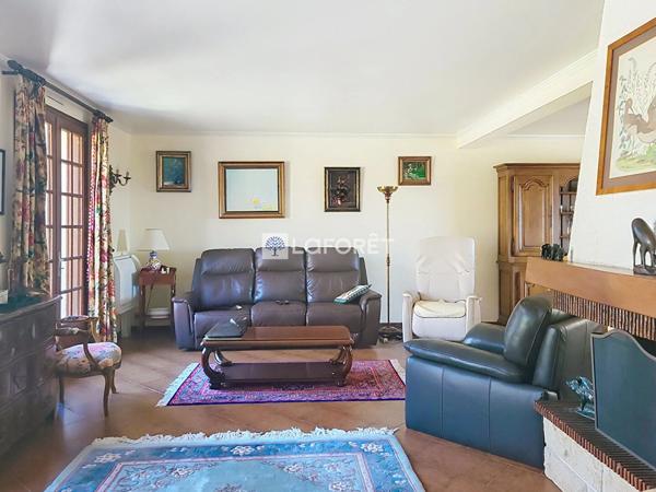 Achat maison près de SAINT GOBAIN - 6 pièce(s) - 210 m² - 367 500 €