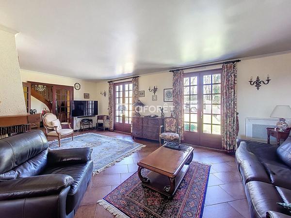 Achat maison près de SAINT GOBAIN - 6 pièce(s) - 210 m² - 367 500 €