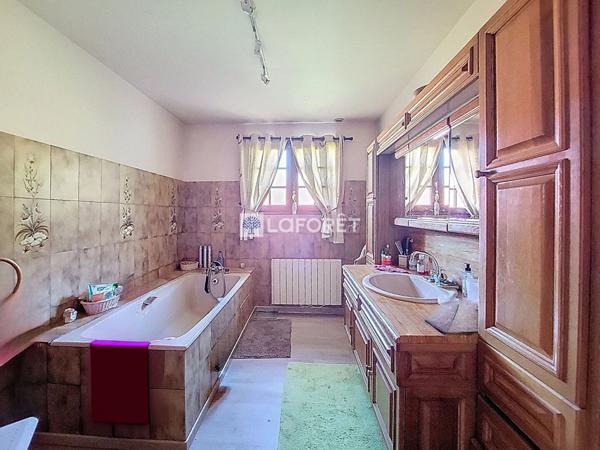 Achat maison près de SAINT GOBAIN - 6 pièce(s) - 210 m² - 367 500 €
