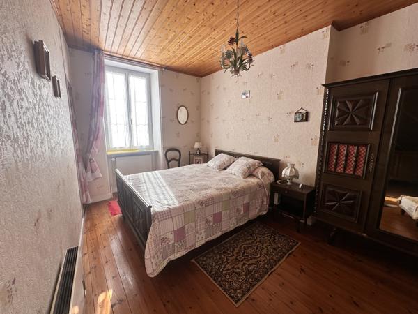 Maison  3 pièce(s)  2 chambre(s)  87 m²