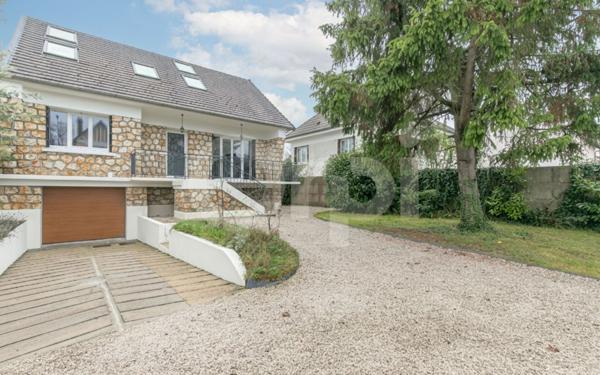 Maison à vendre    5 pièces •  Boissy-Saint-Léger