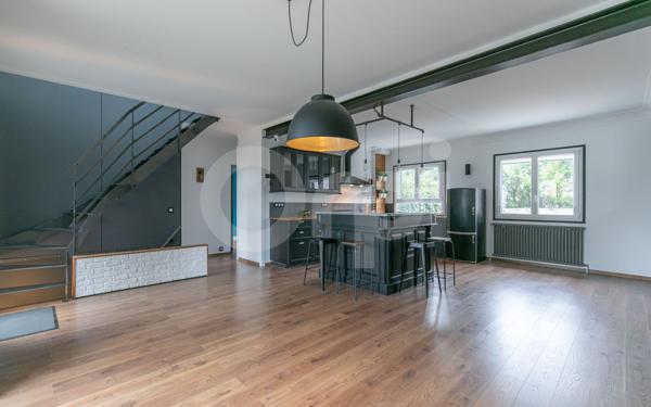 Maison à vendre    5 pièces •  Boissy-Saint-Léger