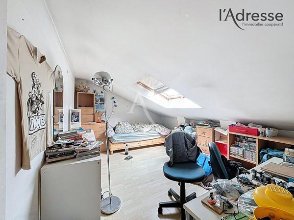 RARE ! Ensemble immobilier d'environ 160 m² au sol composé de deux maisons - Aux portes de Paris - Garage et Cave