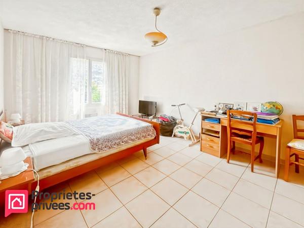 Maison T4 avec jardin privatif, garage et parking