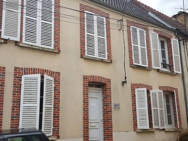 Maison rurale à louer à Saint-Martin-d'Ablois dans la Marne (51530), ref : 51025-383361