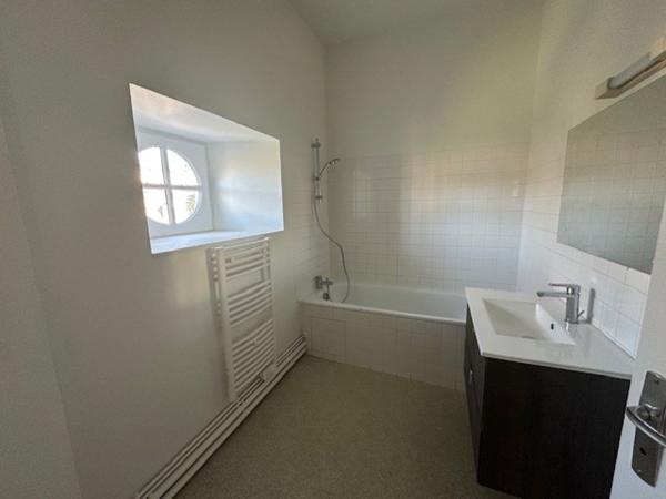 Appartement 3 pièce(s) 2 chambre(s) 70 m²