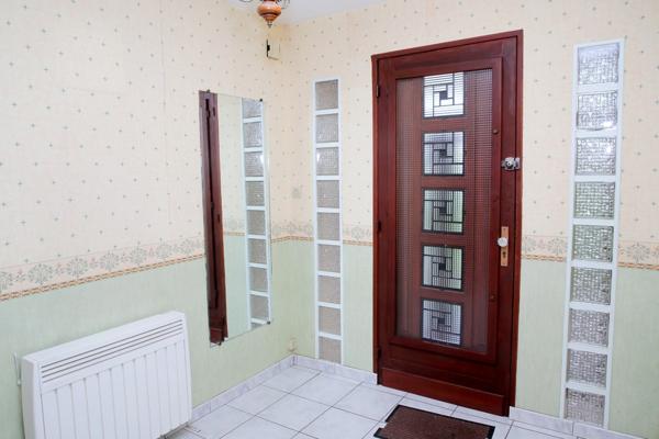 Grand pavillon familial 6 chambres 136 m² habitables avec sous-sol et vaste terrasse – Sivry-sur-Meuse