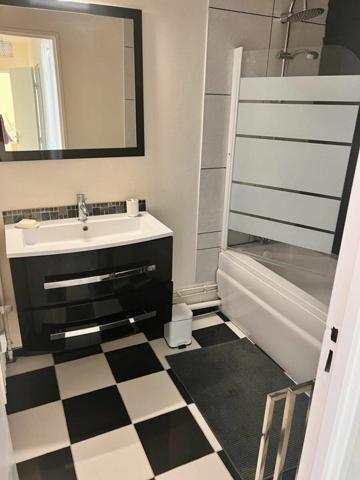 Appartement à vendre    5 pièces • 98,30 m2 Compiègne