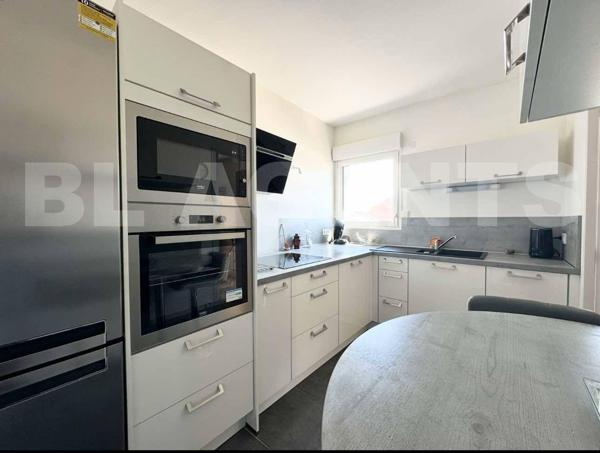 Appartement 3 pièce(s) 92 m2