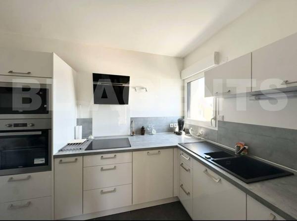 Appartement 3 pièce(s) 92 m2