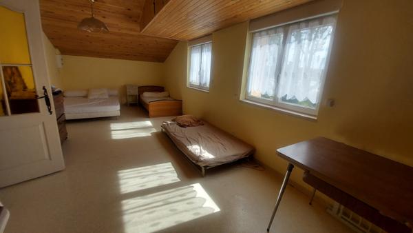 Saint-Rémy-de-Provence (13210) SAINT-REMY-DE-PROVENCE (13210) - PROPRIETE FAMILIALE OU INVESTISSEMENT LOCATIF - PISCINE - TERRAIN