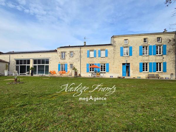 Maison à LOIRE-SUR-NIE, 17470 - 7 pièces 371m²