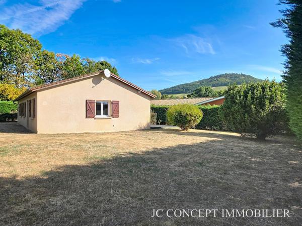 Maison plain pied 90 m² sur 850 m²