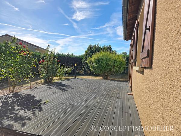 Maison plain pied 90 m² sur 850 m²