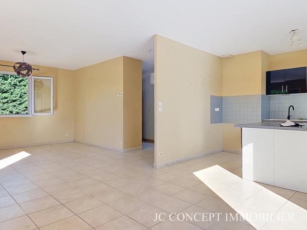 Maison plain pied 90 m² sur 850 m²