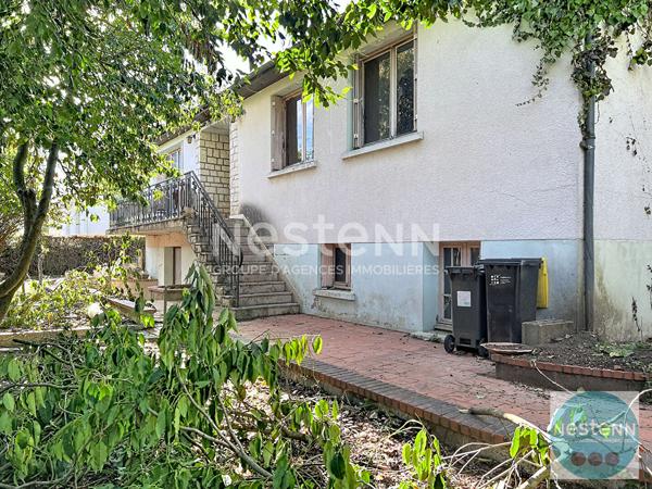 GROS POTENTIEL AUX PORTES DE BLOIS ? Maison à rénover, grands volumes et multiples possibilités !