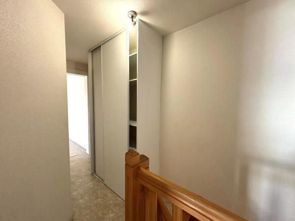 Appartement à louer 3 pièces 67.6m² Audincourt (25400)