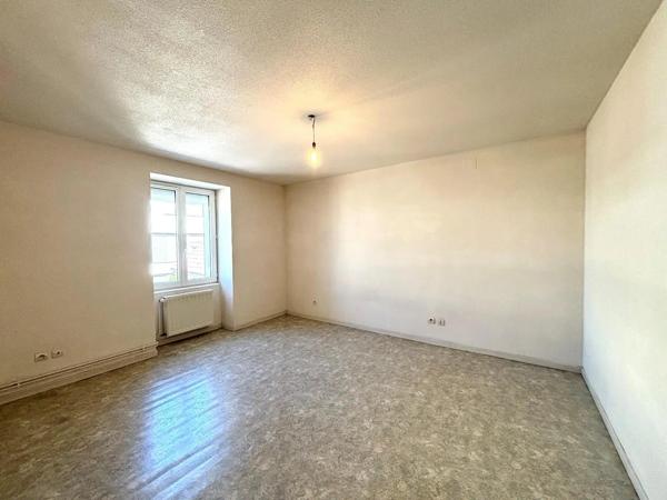 Appartement à louer 3 pièces 67.6m² Audincourt (25400)