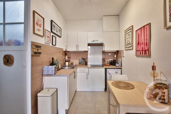 Appartement F2 à vendre  2 pièces - 33 m2 VILLEFRANCHE SUR MER - 06