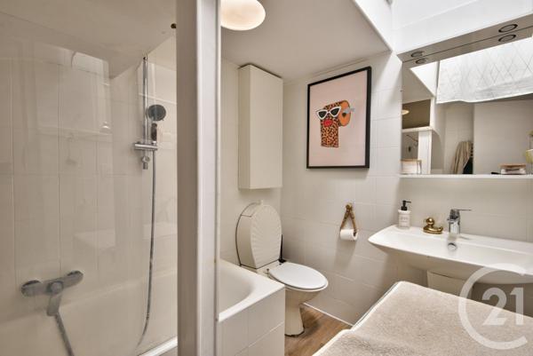 Appartement F2 à vendre  2 pièces - 33 m2 VILLEFRANCHE SUR MER - 06