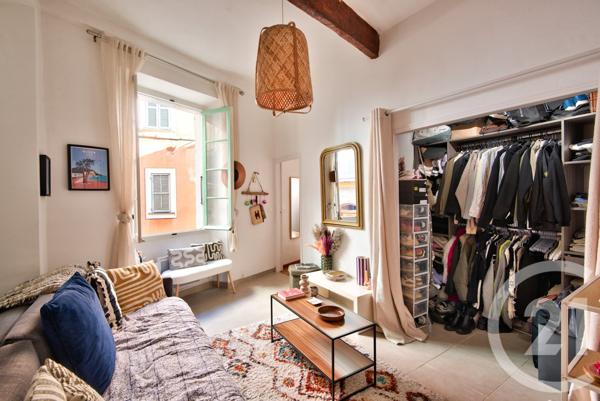 Appartement F2 à vendre  2 pièces - 33 m2 VILLEFRANCHE SUR MER - 06