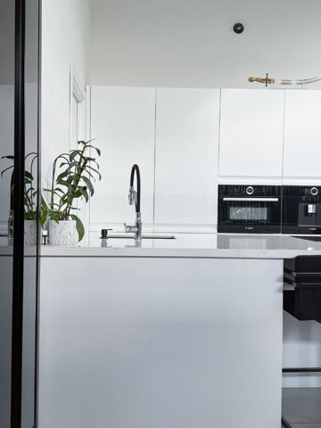 A VENDRE Maison  de plain pied a Saint Barthelemy D Anjou limite ANGERS de 3 chambres avec jardin Â§