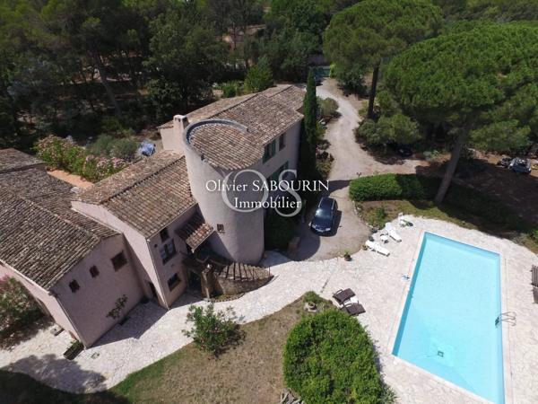 Immobilier Roquebrune-sur-Argens (83520) – Propriété 422m2 – 990 000 €