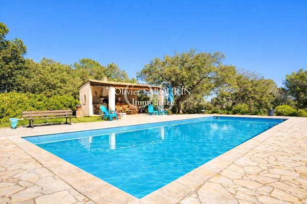Immobilier Roquebrune-sur-Argens (83520) – Propriété 422m2 – 990 000 €