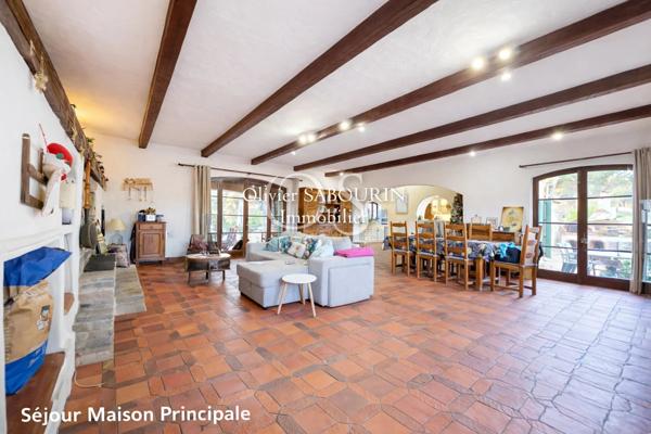 Immobilier Roquebrune-sur-Argens (83520) – Propriété 422m2 – 990 000 €