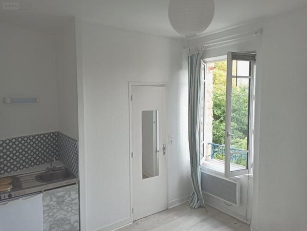 Studio à louer à Rennes en Ille-et-Vilaine (35000), ref : 35142-34   
Thabor