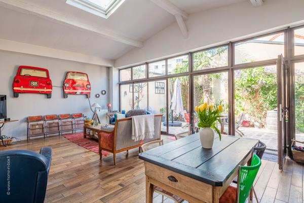 Nanterre (92000) Duplex en RDC comme un loft de 165m2 avec extérieur de 45m2 au cœur du vieux Nanterre !