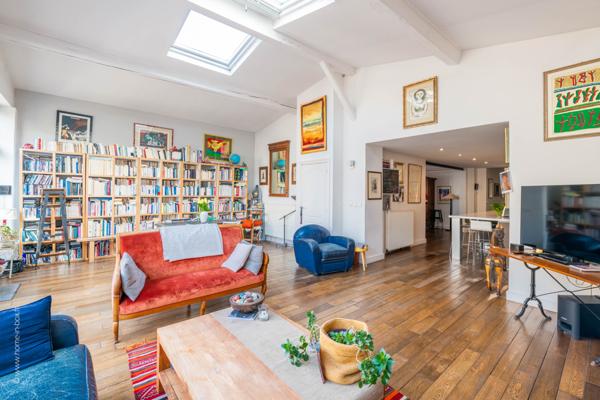 Nanterre (92000) Duplex en RDC comme un loft de 165m2 avec extérieur de 45m2 au cœur du vieux Nanterre !