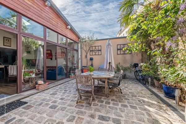 Nanterre (92000) Duplex en RDC comme un loft de 165m2 avec extérieur de 45m2 au cœur du vieux Nanterre !