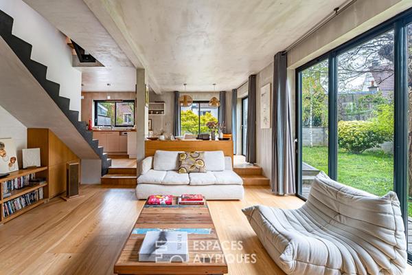 Maison d’architecte contemporaine à l’esprit loft avec jardin