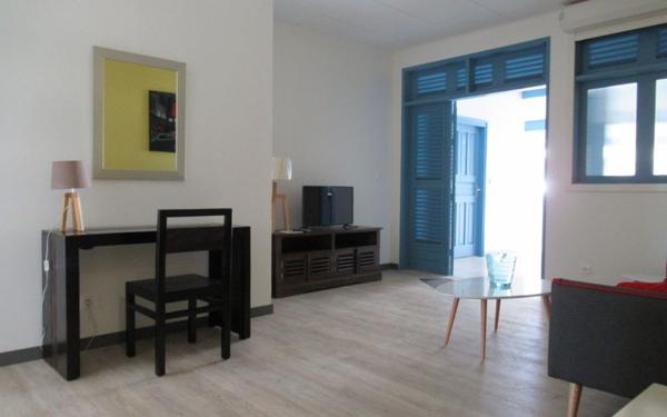 Appartement à louer    2 pièces •  Remire-Montjoly