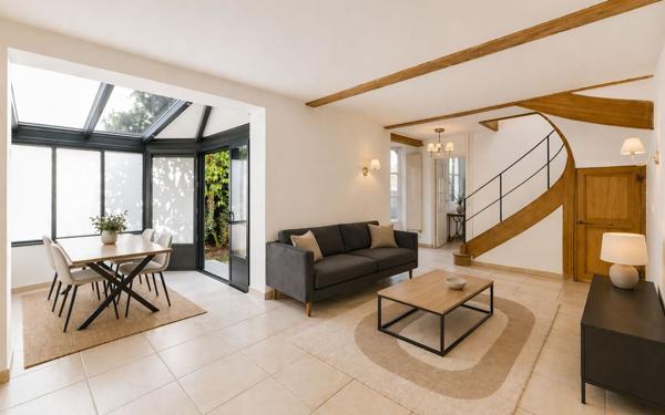 Maison à vendre    4 pièces • 83 m2 Viroflay