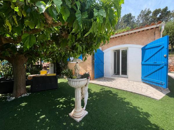 Vente                                                      Maison
                        
                     5 pièces                      120 m2                     à Le Luc