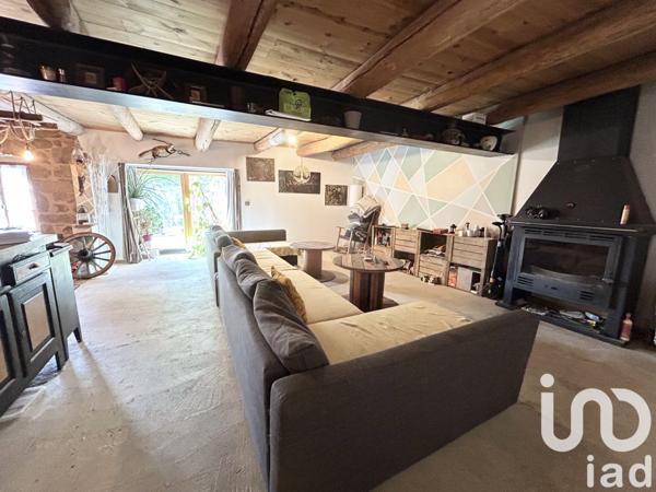 Maison à vendre 4 pièces 156 m² Saint-Étienne-Lardeyrol