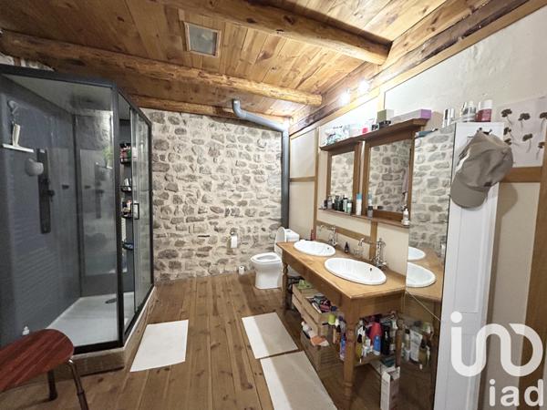 Maison à vendre 4 pièces 156 m² Saint-Étienne-Lardeyrol