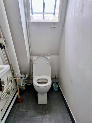 Studette avec belles vues au coeur du 9ème, 6m2