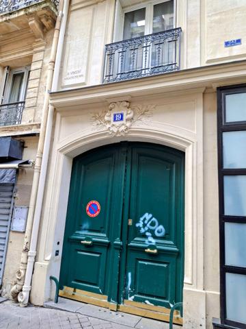 Studette avec belles vues au coeur du 9ème, 6m2