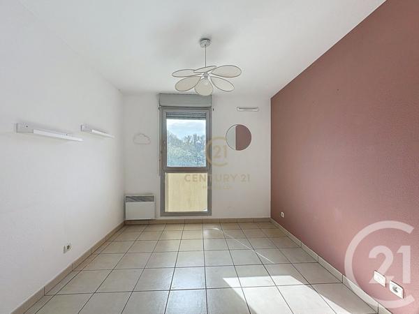 Appartement T3 à vendre  3 pièces - 67,19 m2 GRIGNY - 69