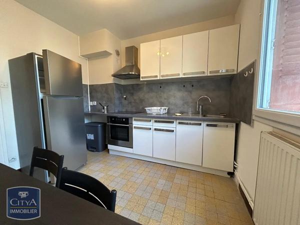 Appartement à louer 4 pièces 80.81m²