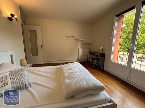 Appartement à louer 4 pièces 80.81m²