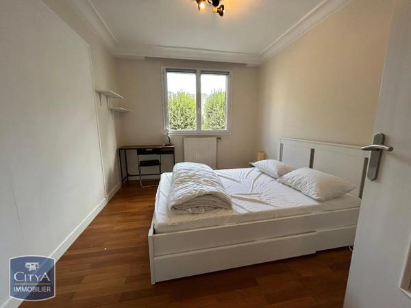 Appartement à louer 4 pièces 80.81m²