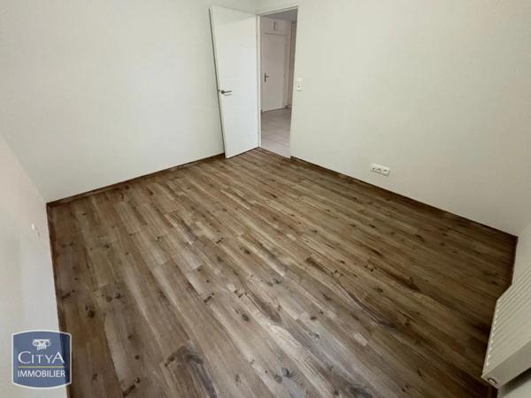 Appartement à louer 2 pièces 47.57m² Blagnac (31700)