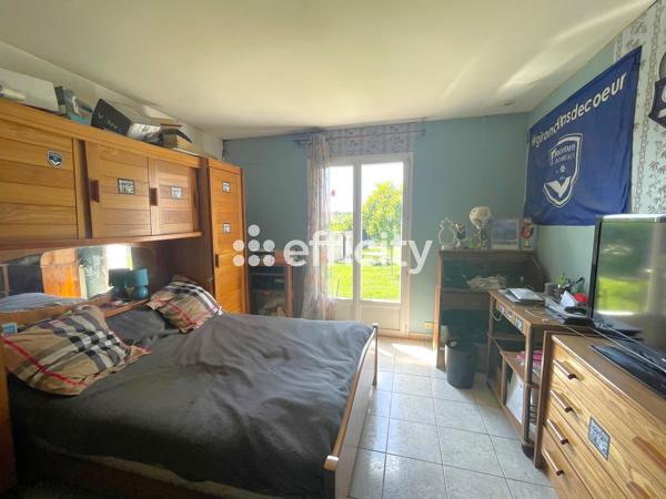 Maison
         6 pièces
        - 180 m²